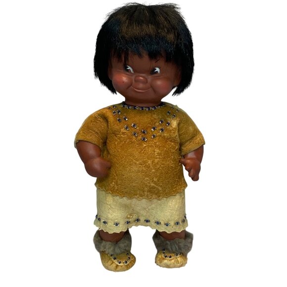 Vintage 1960's Alaskan Canadian Native American Inuit Doll with Real Fur - Picture 3 of 13